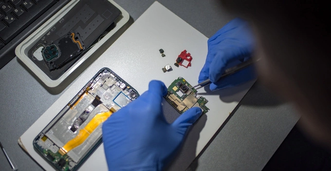 LG Screen Repairs & Replacement Melbourne