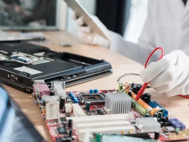 Our Experts Handle Your Mac Repairs