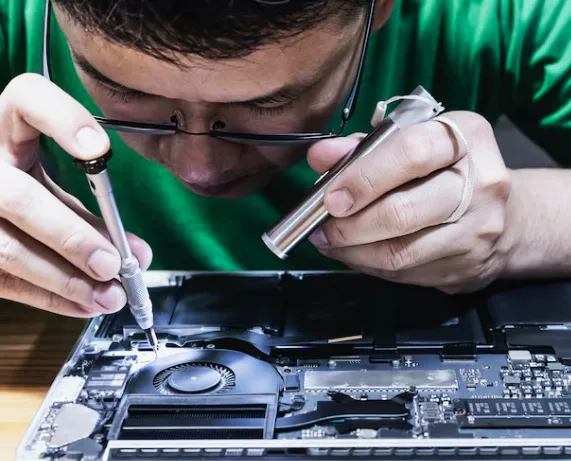 On-Site & In-Store PC & Laptop Repairs in Sunshine North