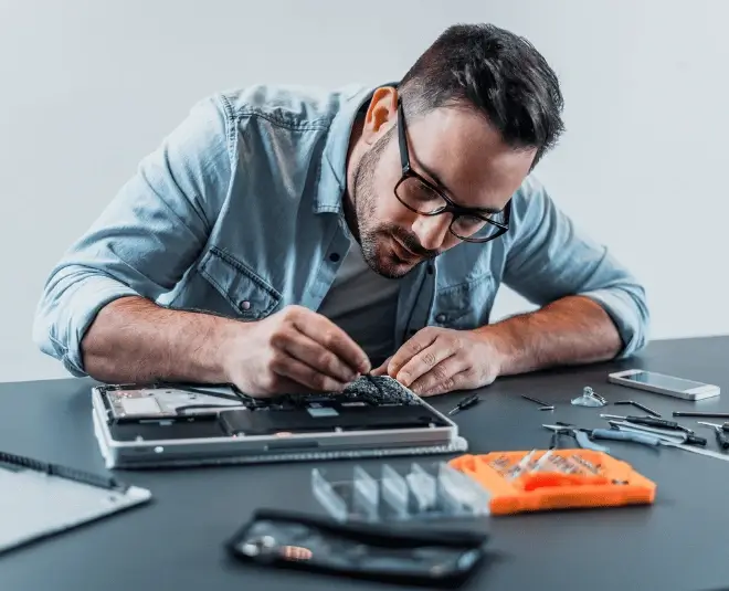 Computer Repairs in Emerald